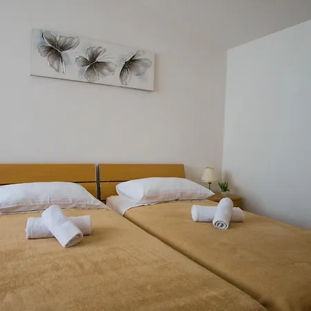 Saric Apartmán Dugi Rat